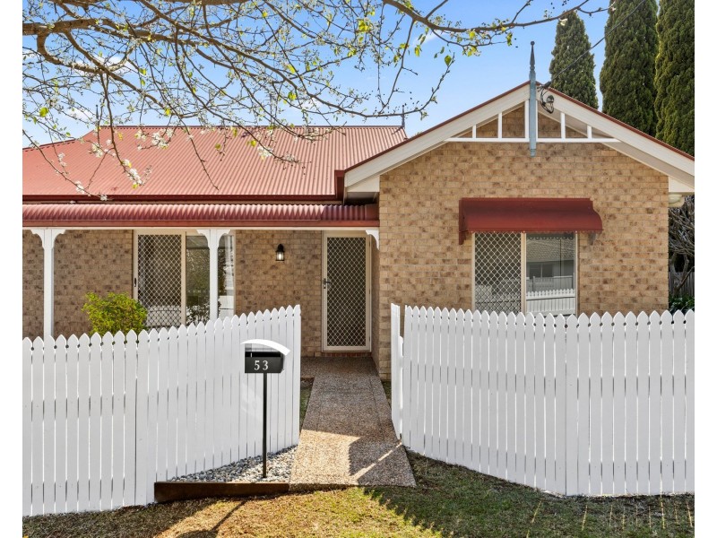 53 Dunmore Street, East Toowoomba QLD 4350