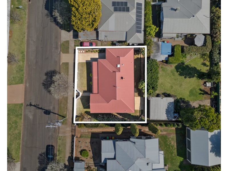 53 Dunmore Street, East Toowoomba QLD 4350