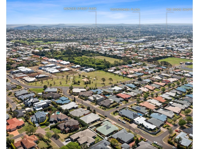 12 Howard Street, Middle Ridge QLD 4350