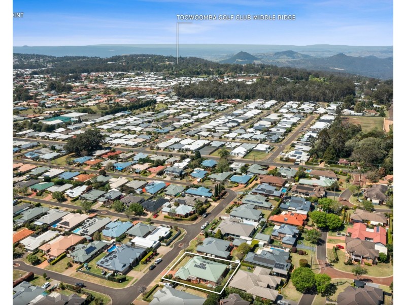 12 Howard Street, Middle Ridge QLD 4350