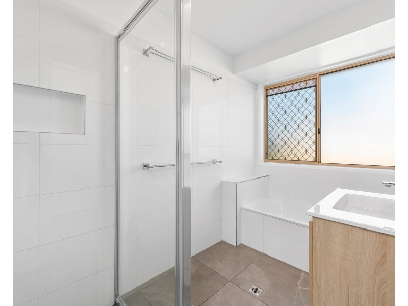 44 Blue Gum Drive, Toowoomba QLD 4350