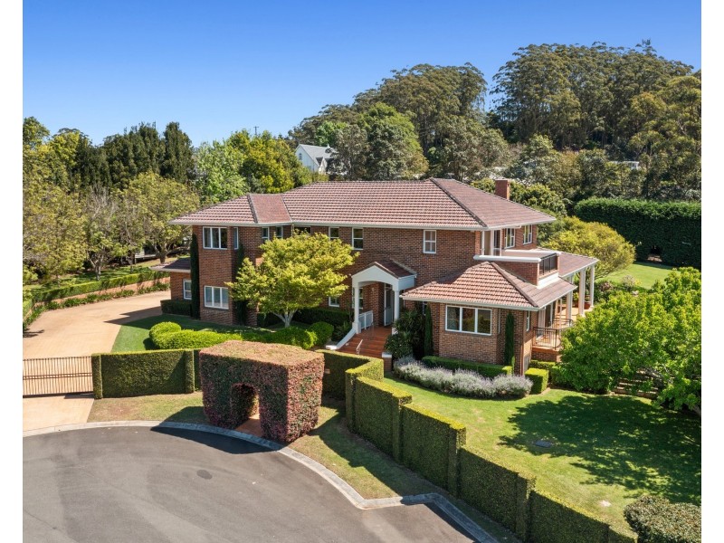 5 Balmoral Close, Mount Lofty QLD 4350