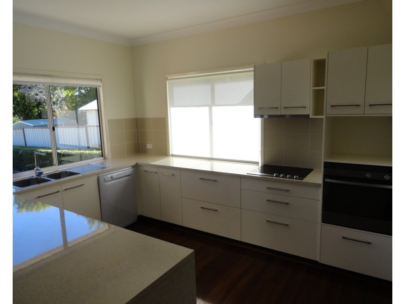 141 Mackenzie Street, East Toowoomba QLD 4350