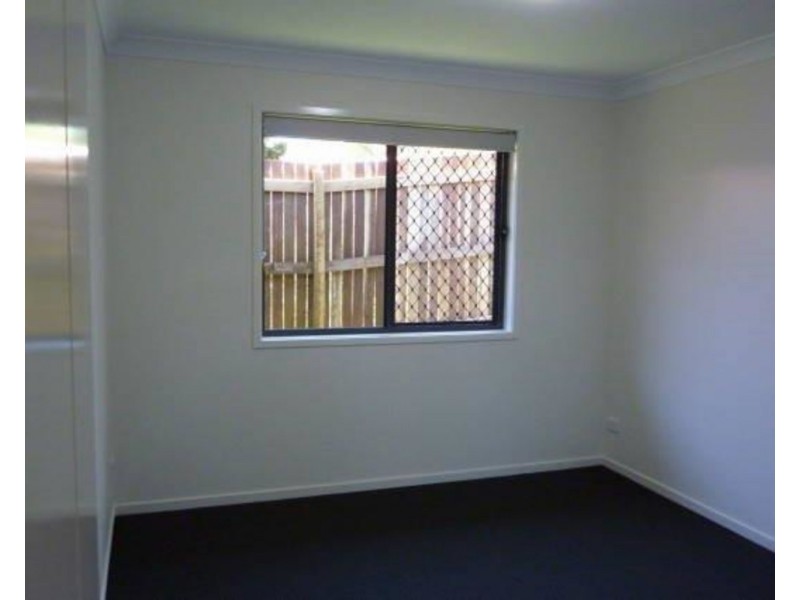 2/2a Beatty Street, Mount Lofty QLD 4350