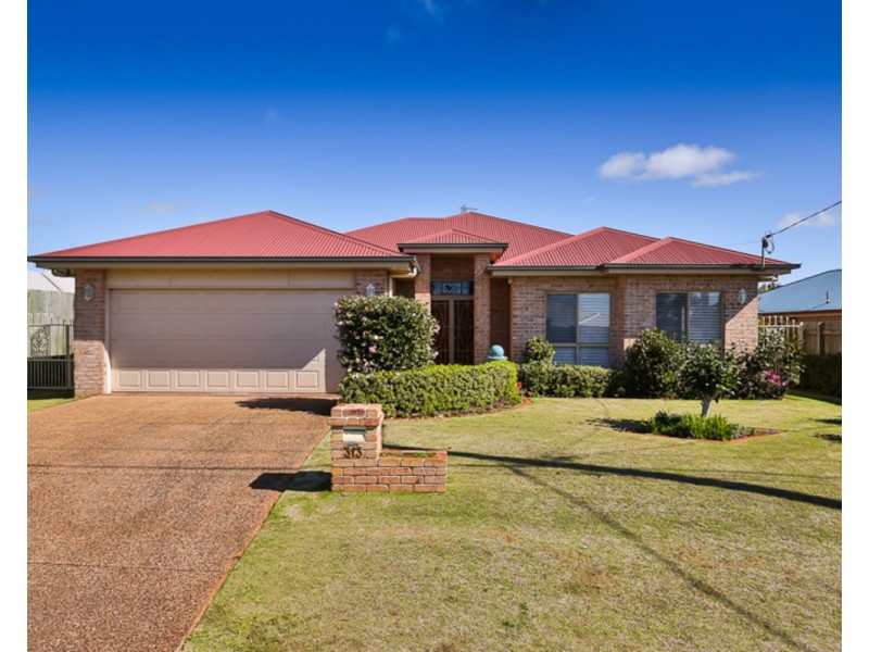 313 Ramsay Street, Middle Ridge QLD 4350