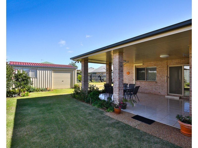 313 Ramsay Street, Middle Ridge QLD 4350