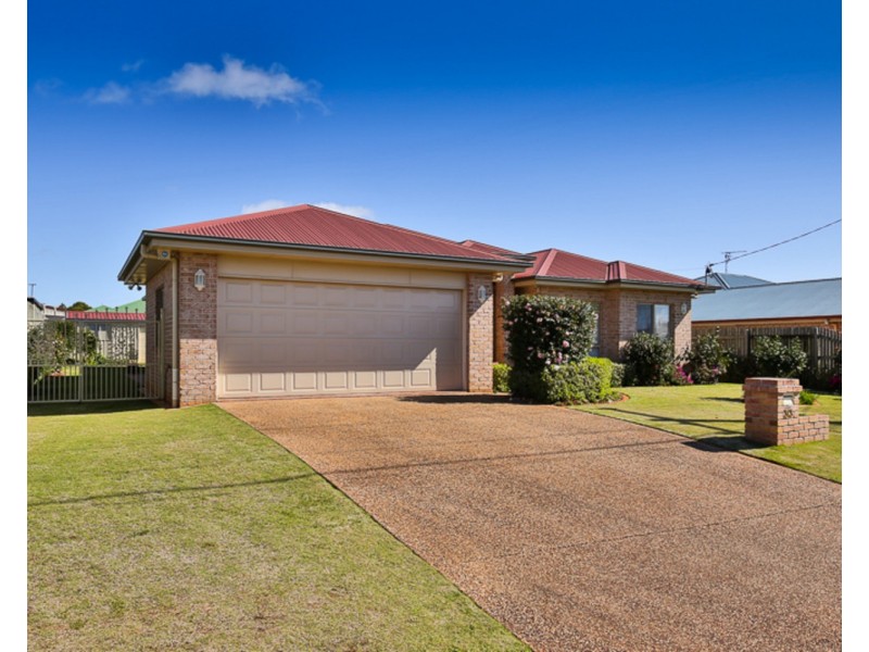 313 Ramsay Street, Middle Ridge QLD 4350