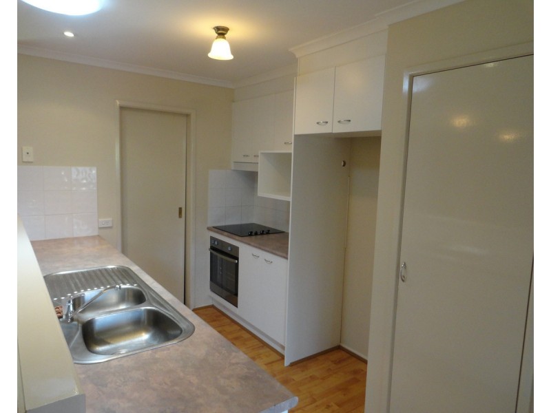 9 Todd Court, Kearneys Spring QLD 4350
