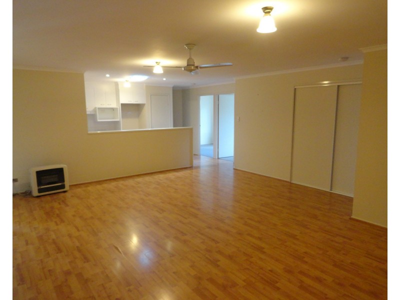 9 Todd Court, Kearneys Spring QLD 4350