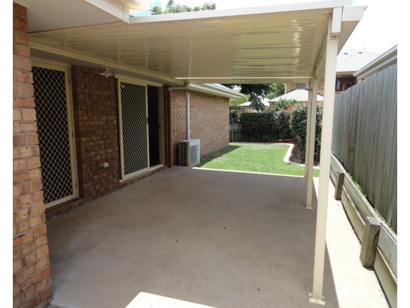 9 Todd Court, Kearneys Spring QLD 4350
