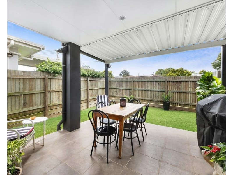 2/1 Sander Street, Rangeville QLD 4350