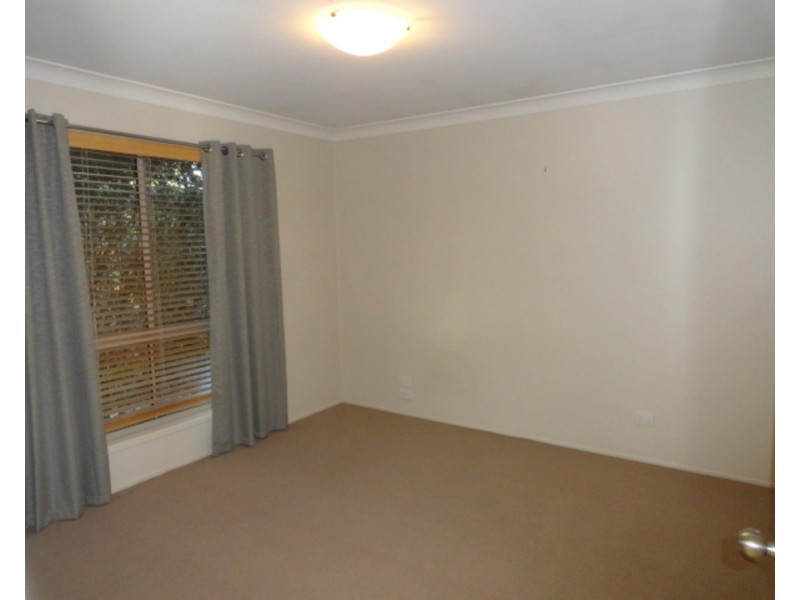 1/15A Mary Street, Mount Lofty QLD 4350