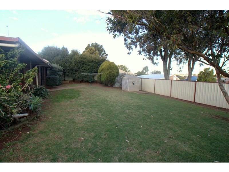 24 Blue Gum Drive, Toowoomba QLD 4350