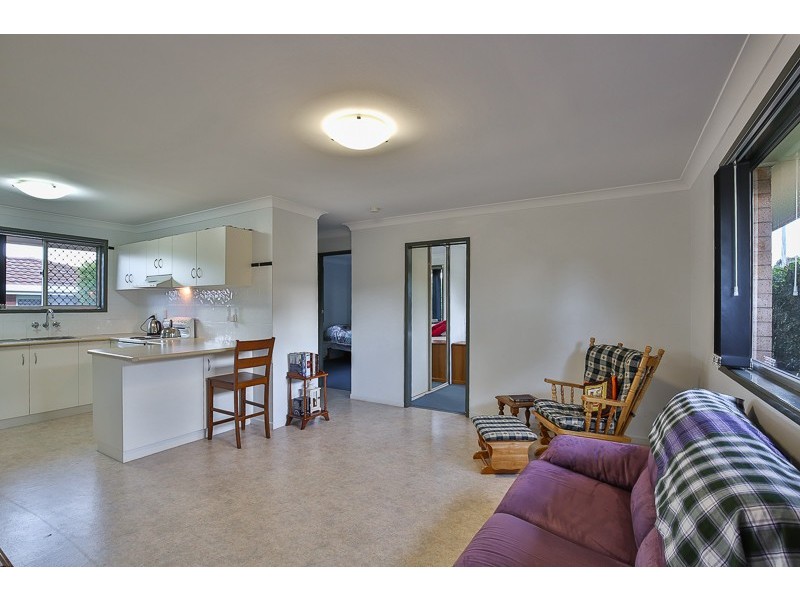 42 Noll Street, Kearneys Spring QLD 4350