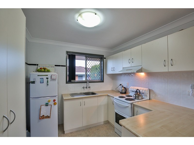 42 Noll Street, Kearneys Spring QLD 4350