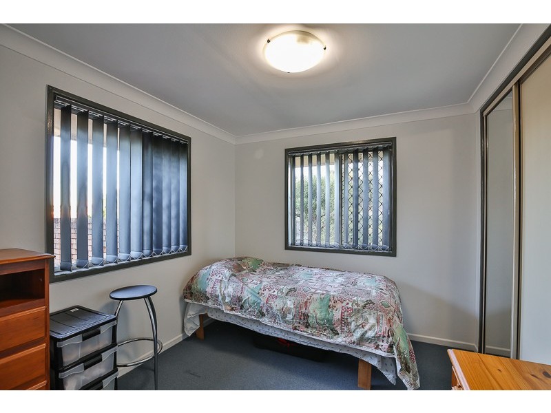 42 Noll Street, Kearneys Spring QLD 4350