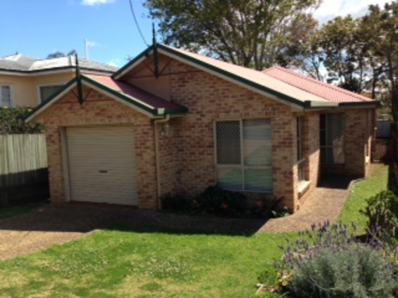 139a Long Street, Centenary Heights QLD 4350