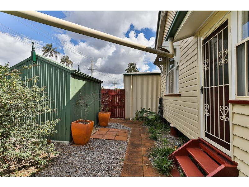 39 Phillip Street, East Toowoomba QLD 4350