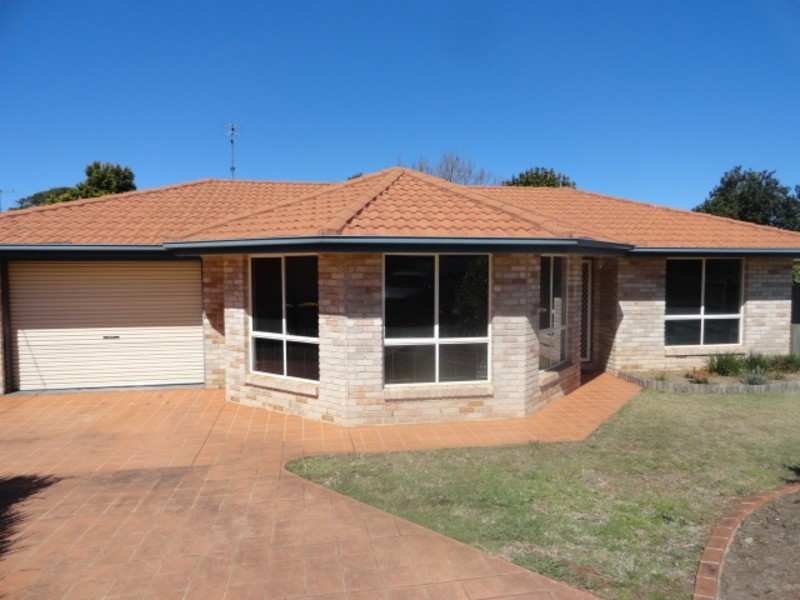56 SOUTH Street, Rangeville QLD 4350
