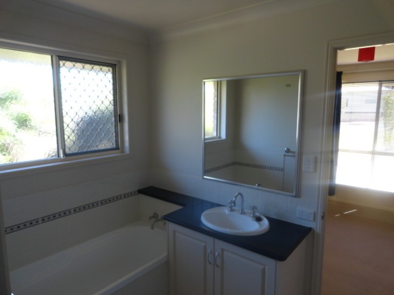 56 SOUTH Street, Rangeville QLD 4350