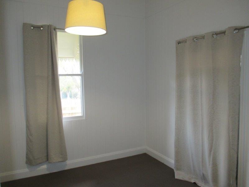 16 Kennedy Street, North Toowoomba QLD 4350