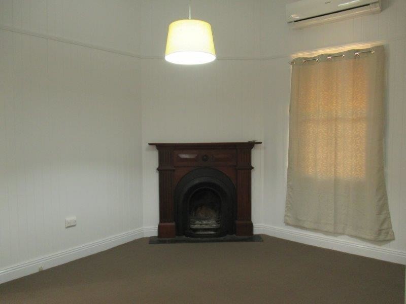 16 Kennedy Street, North Toowoomba QLD 4350