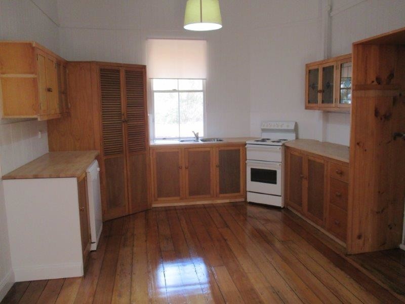 16 Kennedy Street, North Toowoomba QLD 4350