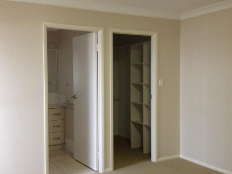 12 Jay Street, Westbrook QLD 4350