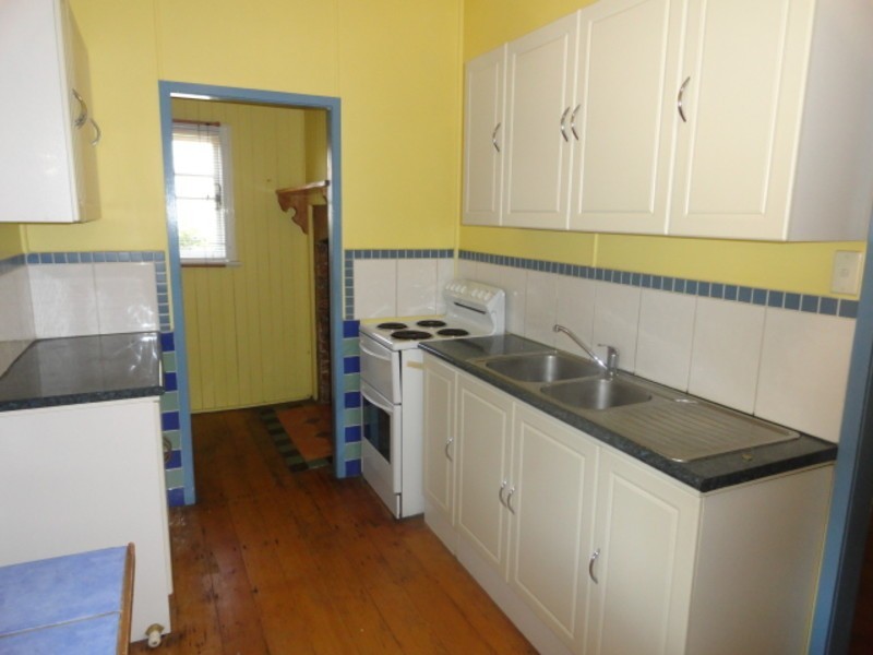 11 Isabel Street, Toowoomba City QLD 4350