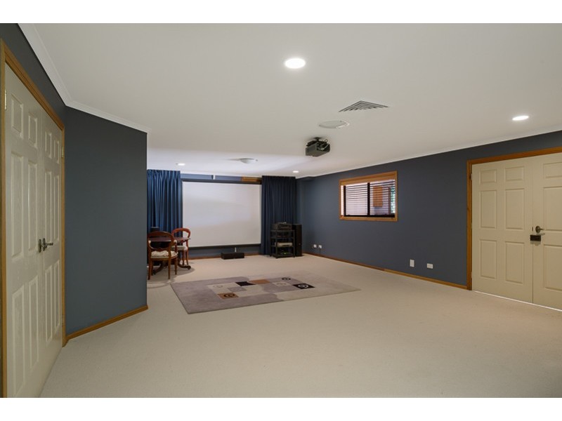 7 Nelson Street, Middle Ridge QLD 4350