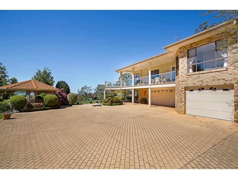 7 Nelson Street, Middle Ridge QLD 4350
