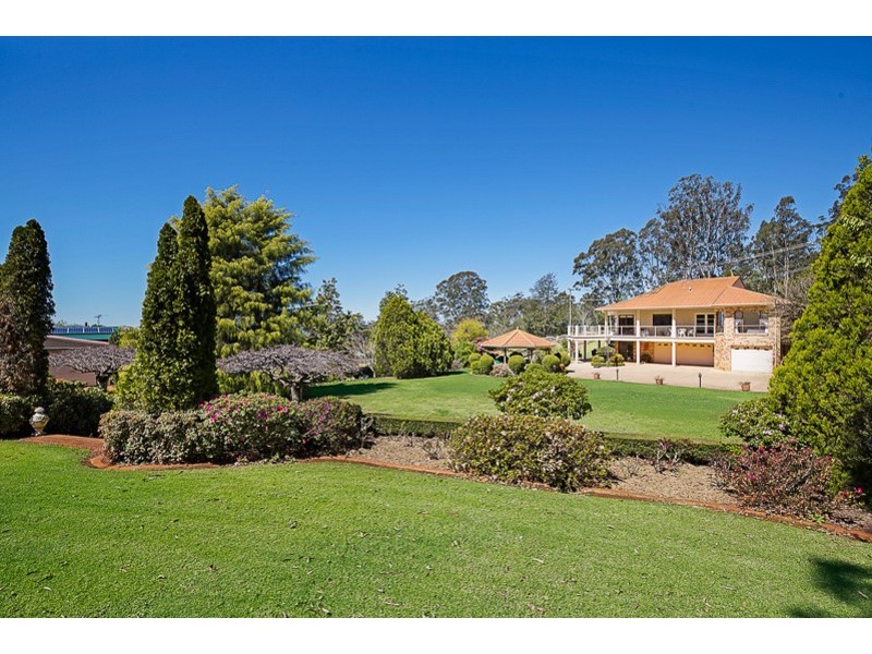 7 Nelson Street, Middle Ridge QLD 4350