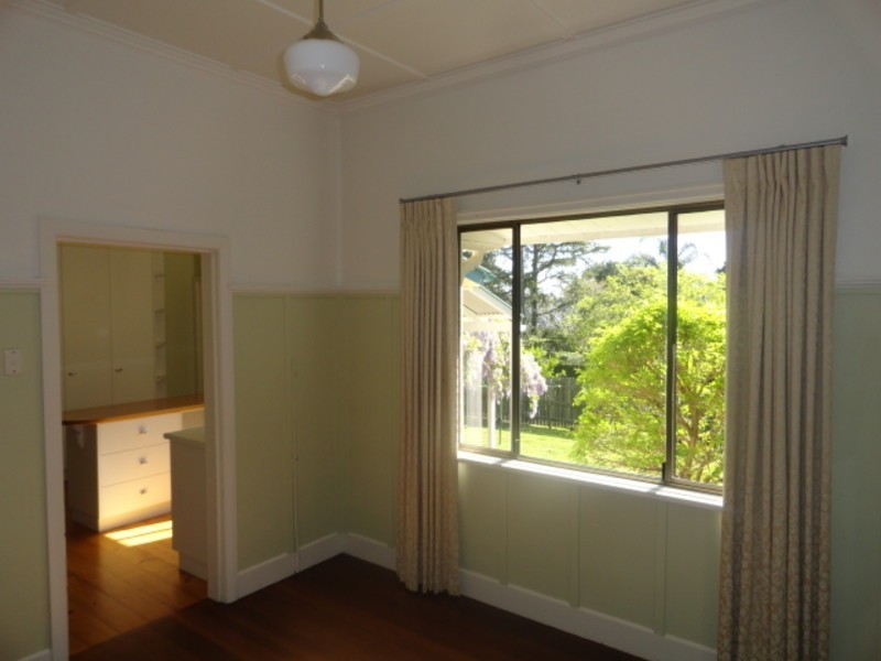 5 Fernside Street, East Toowoomba QLD 4350