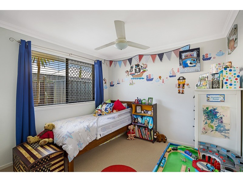 18 McCallum Court, Middle Ridge QLD 4350