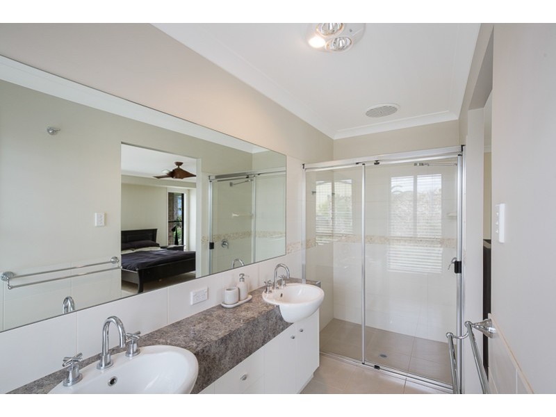 10 Bass Street, Cabarlah QLD 4352