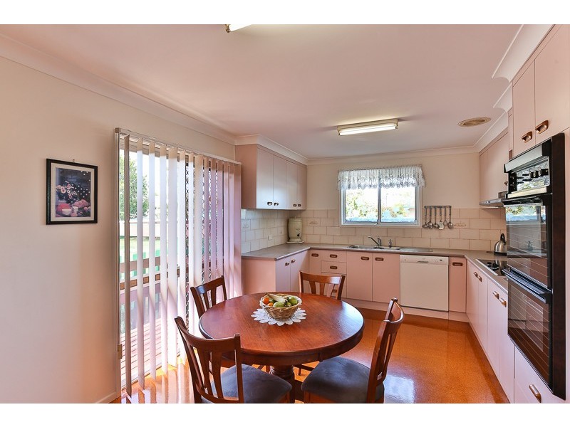 30 Cleary Street, Centenary Heights QLD 4350