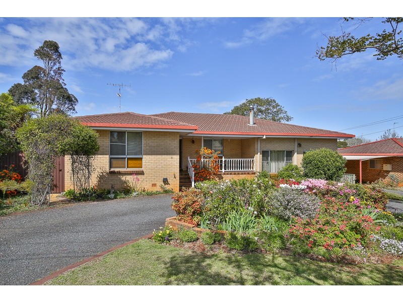 30 Cleary Street, Centenary Heights QLD 4350