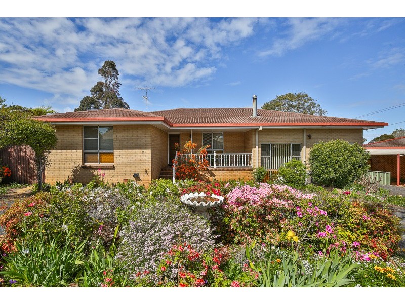 30 Cleary Street, Centenary Heights QLD 4350