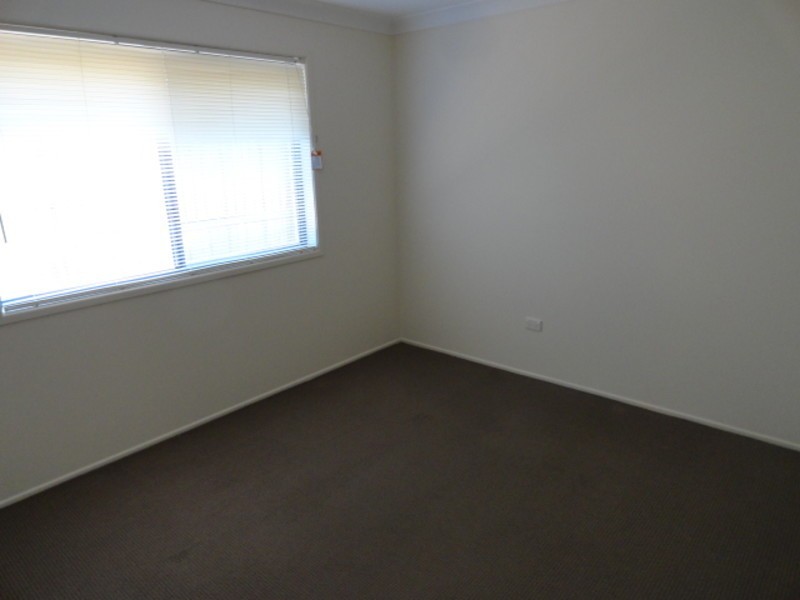24 Macrossan Street, Cranley QLD 4350