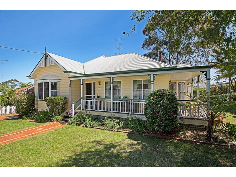 1A New Street, Mount Lofty QLD 4350