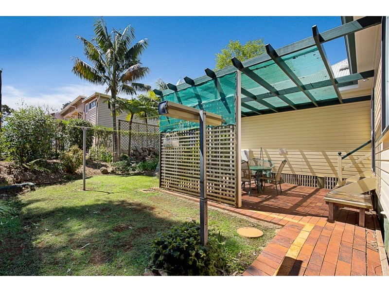 1A New Street, Mount Lofty QLD 4350