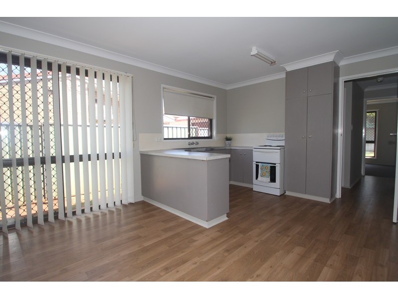 5 Fysh Court, Wilsonton QLD 4350