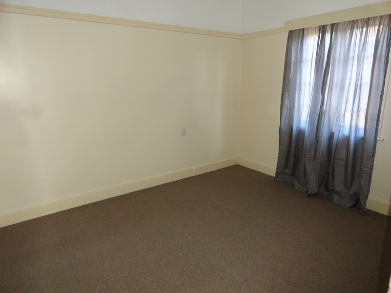 54 Curzon Street, East Toowoomba QLD 4350