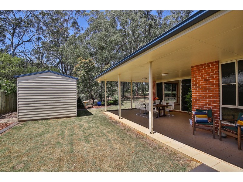 1 Montclair Close, Middle Ridge QLD 4350