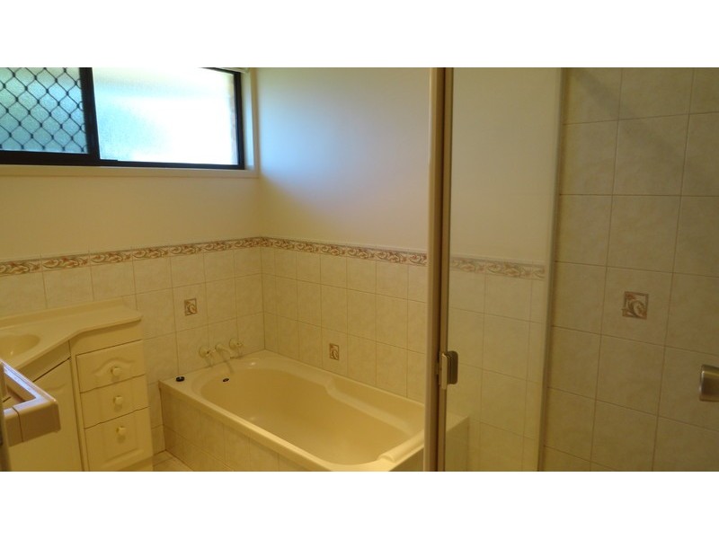 55 Jennifer Crescent, Darling Heights QLD 4350