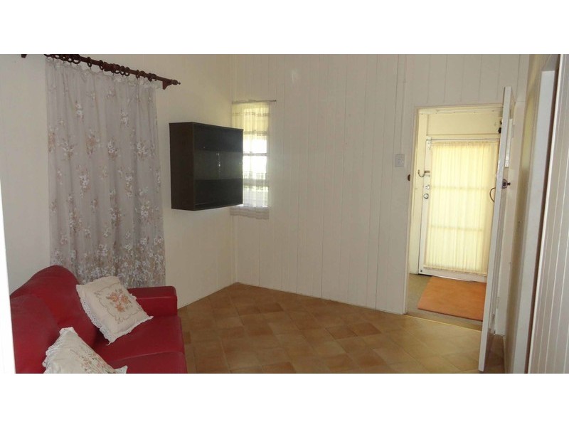 79 Hill Street, Newtown QLD 4350