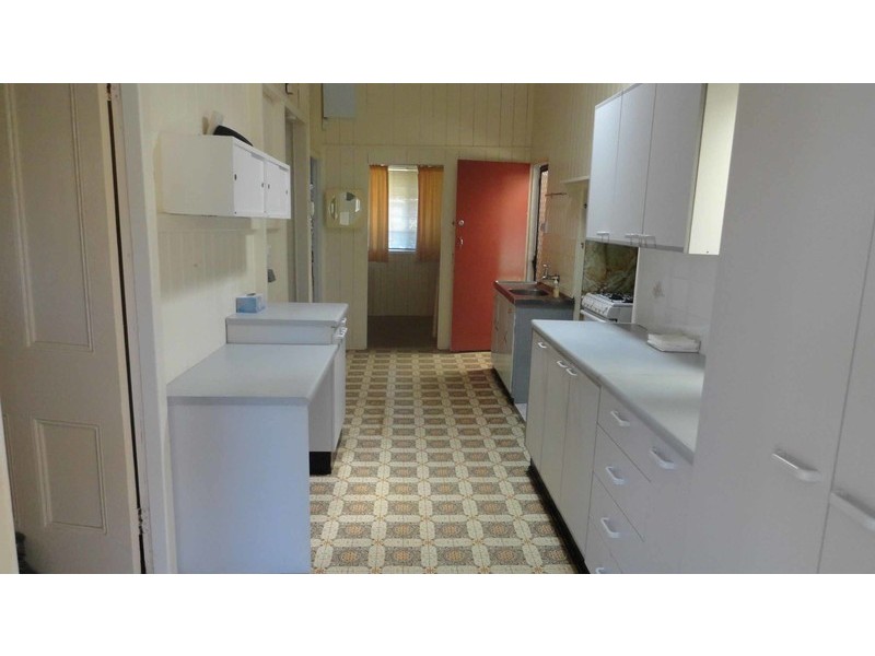 79 Hill Street, Newtown QLD 4350