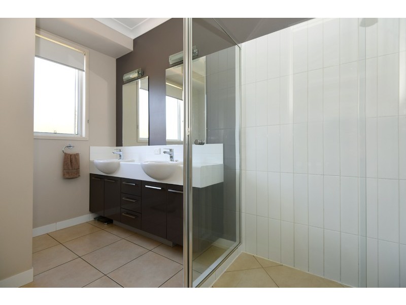 24 Gladswood Drive, Highfields QLD 4352