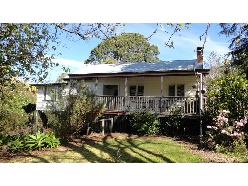 2 Boyce Court, East Toowoomba QLD 4350