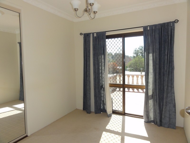 19D Wirra Wirra Street, Mount Lofty QLD 4350